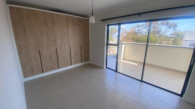 To Let 1 Bedroom Property for Rent in Richwood Western Cape